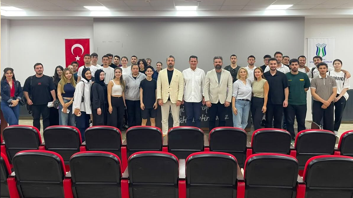 Ali Aladağ…:Malatya Olay Haber…:
Günün gündemi...Enternasyonal İş İnsanları Derneği (İNTİSAD) Genel