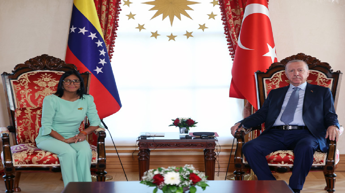 Cumhurbaşkanı Erdoğan, Venezuela Geçici Devlet Başkanı Rodriguez ile görüştü Ali Aladağ…:Malatya Olay Haber…:
Günün gündemi...Cumhurbaşkanı Recep Tayyip Erdoğan, davetine icabetle