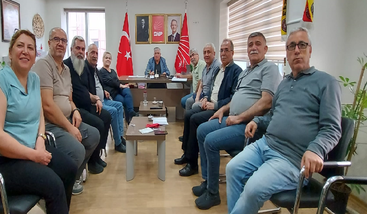 CHP Yeşilyurt ilçe başkanlığı, kongreyi işaret etti 2 CHP Yeşilyurt ilçe başkanlığı, kongreyi işaret etti 1