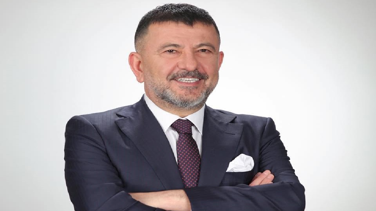 Ali Aladağ...:Malatya Olay Haber...:
Sıcak gelişme...:Kesin ihraç talebiyle disipline sevk edilen
