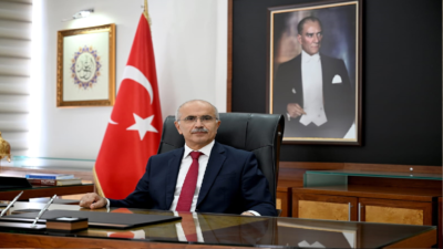 Ali Aladağ…:Malatya Olay Haber…:
Malatya Büyükşehir Belediye Başkanı Sami Er, Muharrem