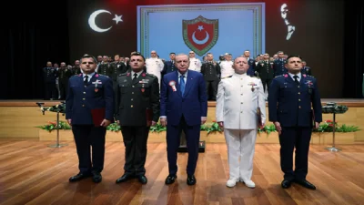 Ali Aladağ…:Malatya Olay Haber…:
Cumhurbaşkanı Erdoğan, savunma sanayiinde yüzde 82 yerlilik