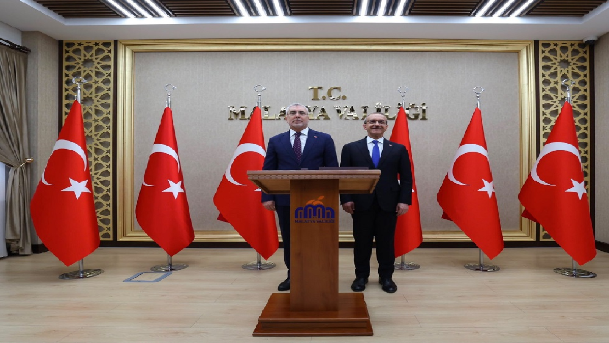 Ali Aladağ…:Malatya Olay Haber…:
Çalışma ve Sosyal Güvenlik Bakanımız Prof. Dr.Vedat