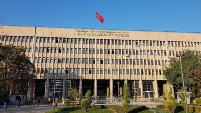 Ankara'da yargıyı etkileyen flaş gelişme! HSK'nın talimatıyla temmuz ayındaki duruşmalar