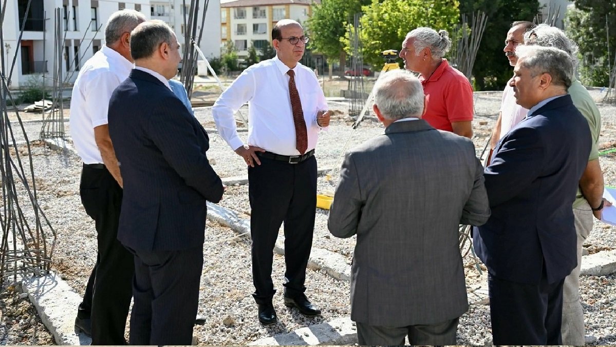 Yeşilyurt’un 4 Mahallesine daha Taziye evi geliyor 2 Yeşilyurt’un 4 Mahallesine daha Taziye evi geliyor 1