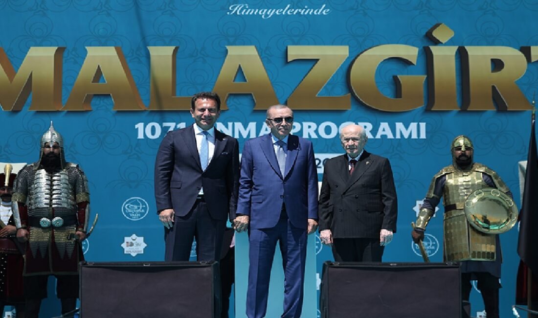 Ali Aladağ…:Malatya Olay Haber…:
Cumhurbaşkanı Erdoğan, Türk milletinin devletin bekası, milletin
