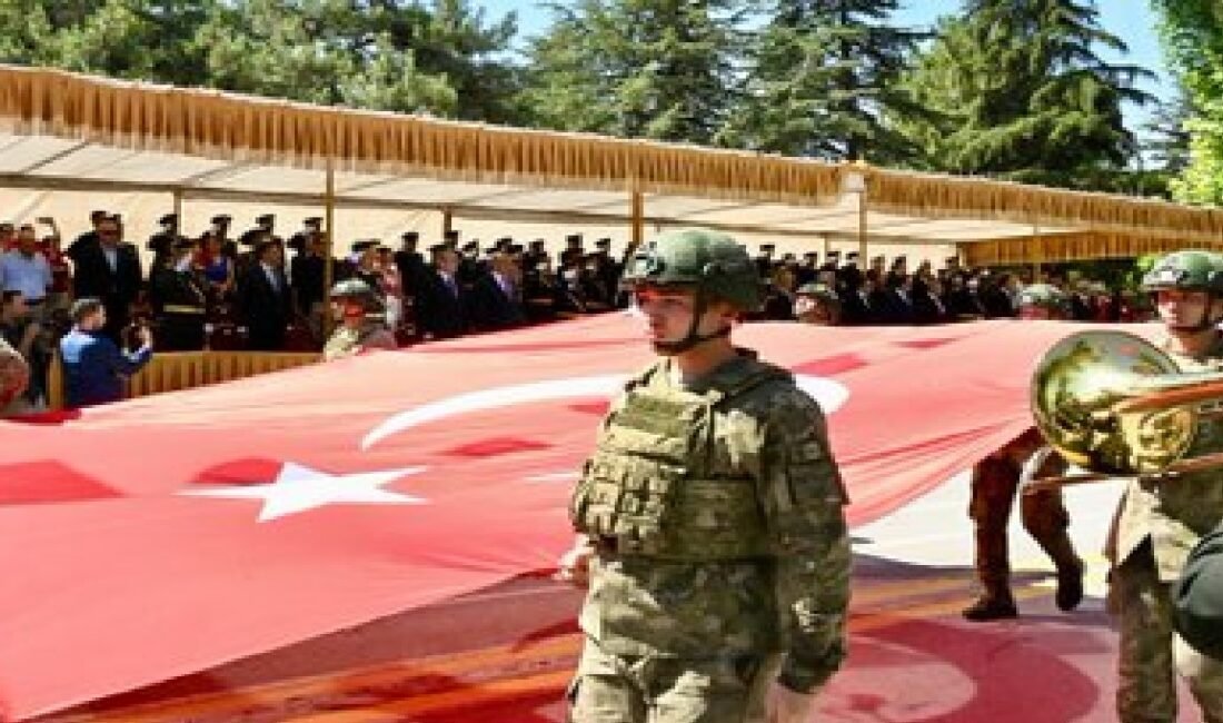Ali Aladağ…:Malatya Olay Haber…:
30 Ağustos Zafer Bayramı ve Türk Silahlı