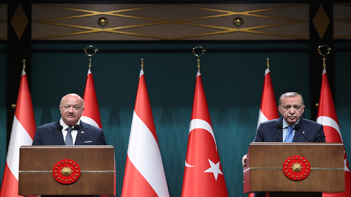 Ali Aladağ…:Malatya Olay Haber…:
Cumhurbaşkanı Erdoğan, Avusturya Şansölyesi Stocker ile ikili
