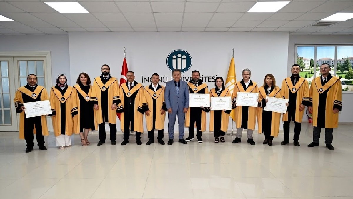 Ali Aladağ…:Malatya Olay Haber…:
İnönü Üniversitesinde profesörlük ve doçentlik kadrolarına atanan