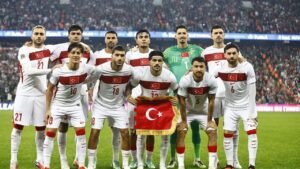 Bizim çocuklar yine üzdü-1-4 2 milli takim 1