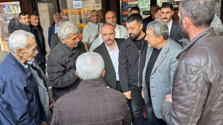 MHP’den Akçadağ Çıkartması