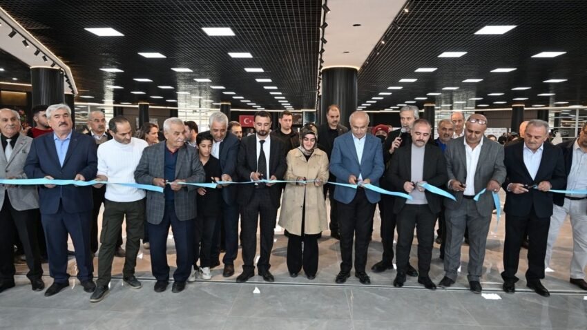 Geçmişle Gelecek Arasında Köprü Olacak Antikacılar Çarşısı Geliyor