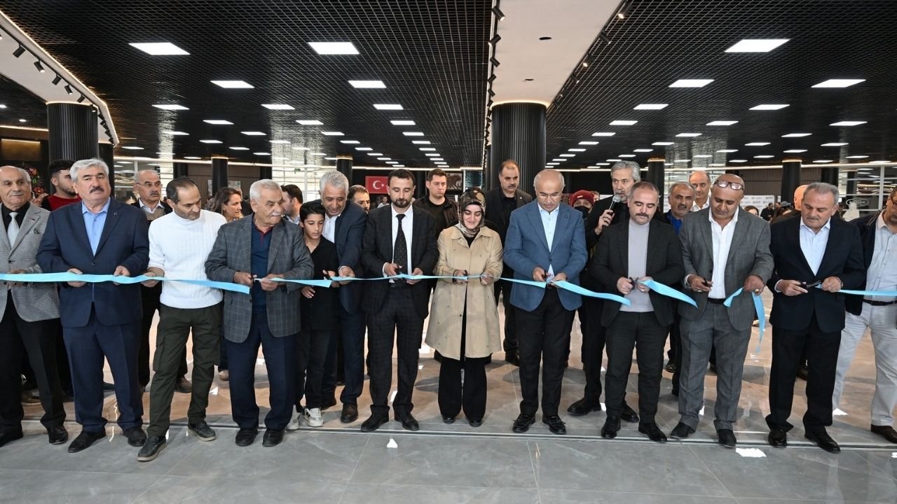 antikacilar carsisi acildi malatya baskan er