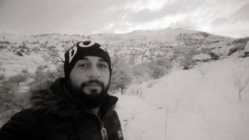 Annesinin ölüm haberini alan genç hayatını kaybetti