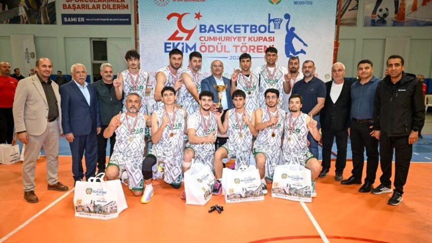 Başkan Sami Er’den Gençliğe Dev Spor Yatırımı Müjdesi