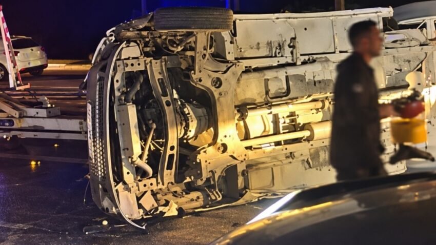 Malatya’da Trafik Kazası Minibüs ile Otomobil Çarpıştı