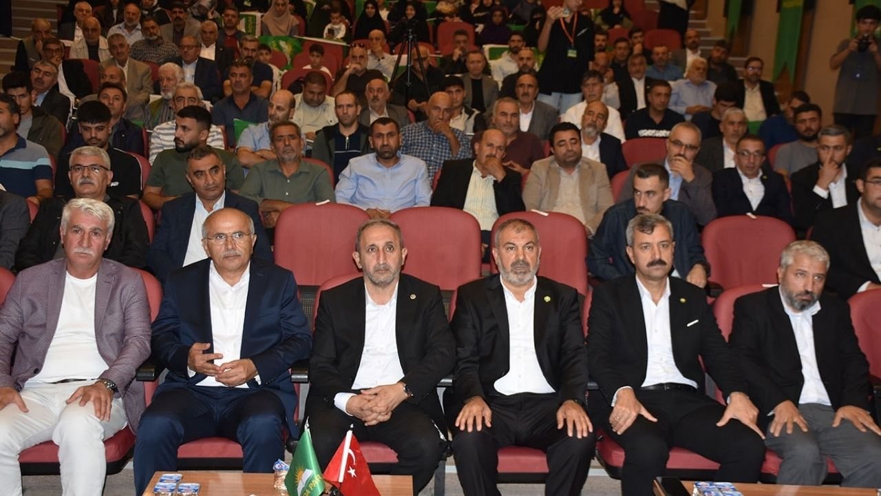 huda par malatya il kongresi yapildi