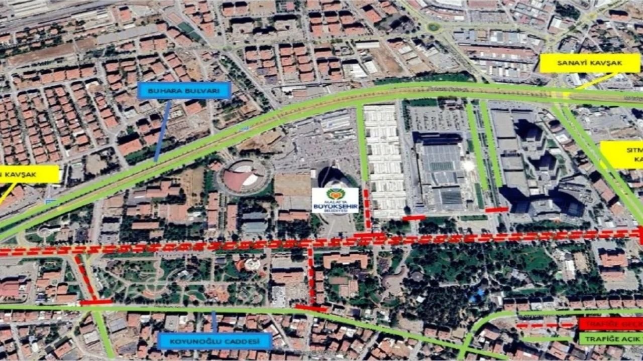 malatya cumhuriyet o cadde trafige kapatiliyor