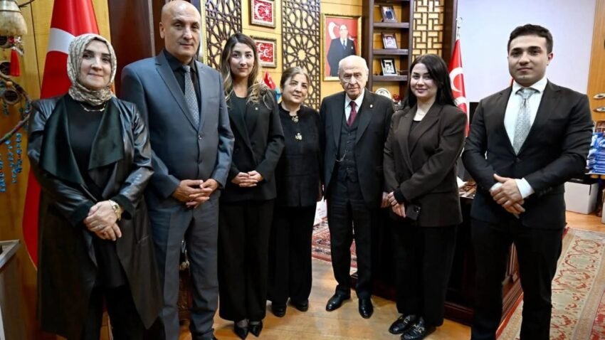MHP Lideri Devlet Bahçeli, Oral Çelik’in Ailesini Kabul Etti