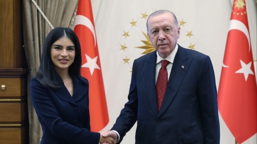 Özbekistan Cumhurbaşkanlığı İdaresi Başkanı Mirziyoyeva’yı kabul etti