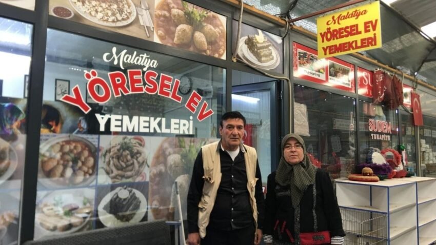 Suna Şekeroğlu Deprem Sonrası Ticari Hayatı ve Esnafın Mücadelesini Anlattı